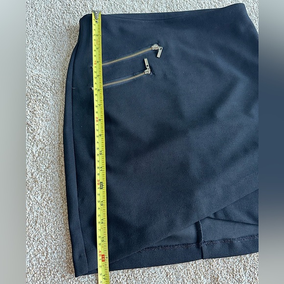 Dynamite Pencil Skirt - Picture 3 of 5